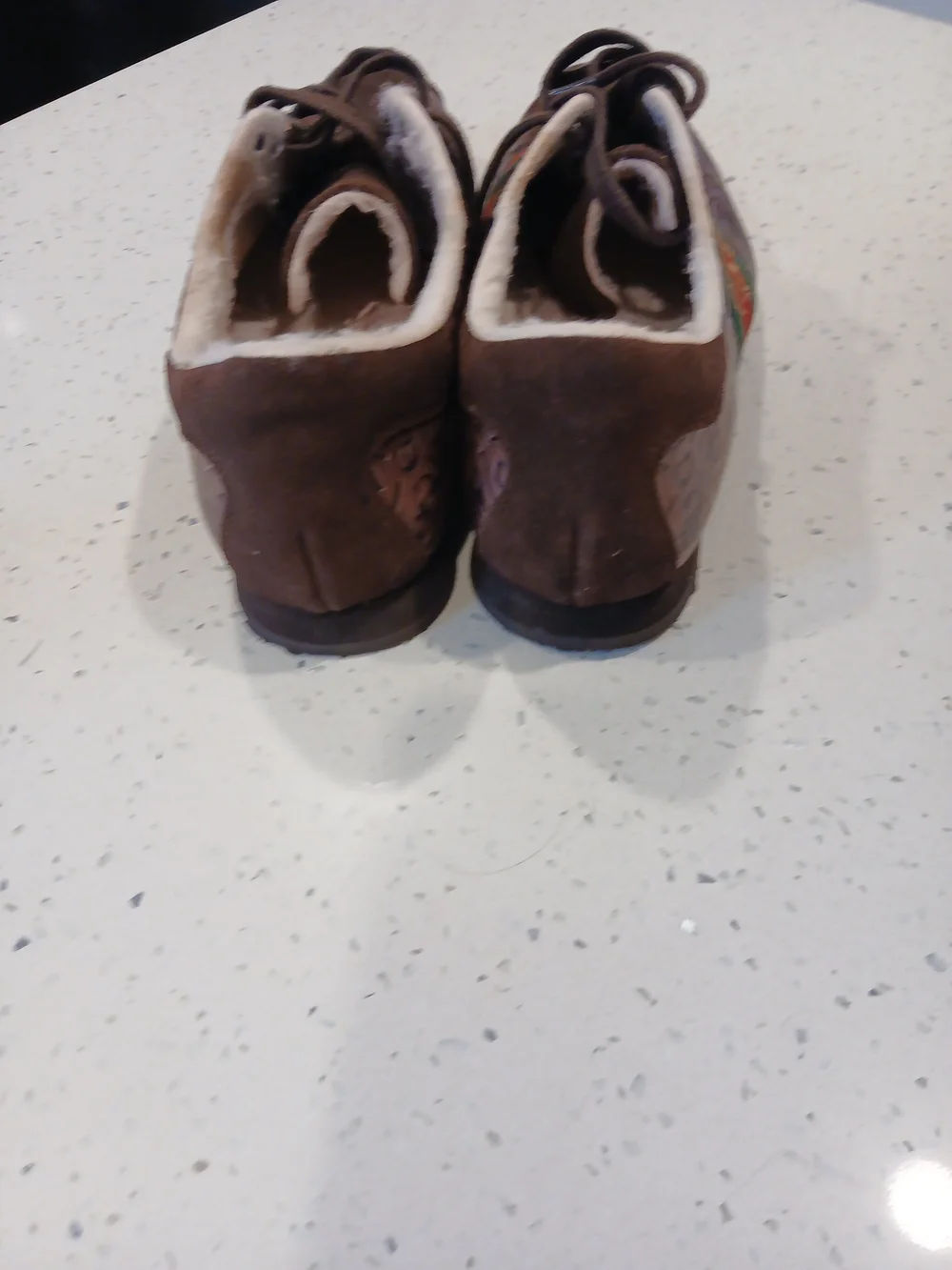 Guess brown suede